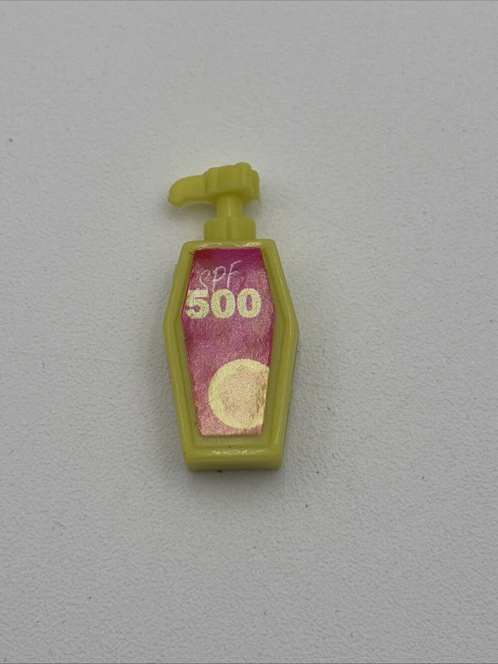 Monster High Draculaura Gloom Beach Yellow SPF 500 Lotion Bottle